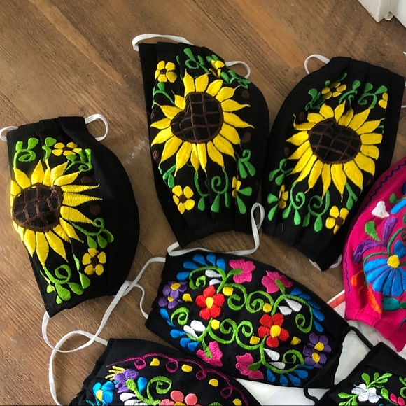 Sunflower Face Mask Embroidered Floral Girasol - Picture 5 of 5